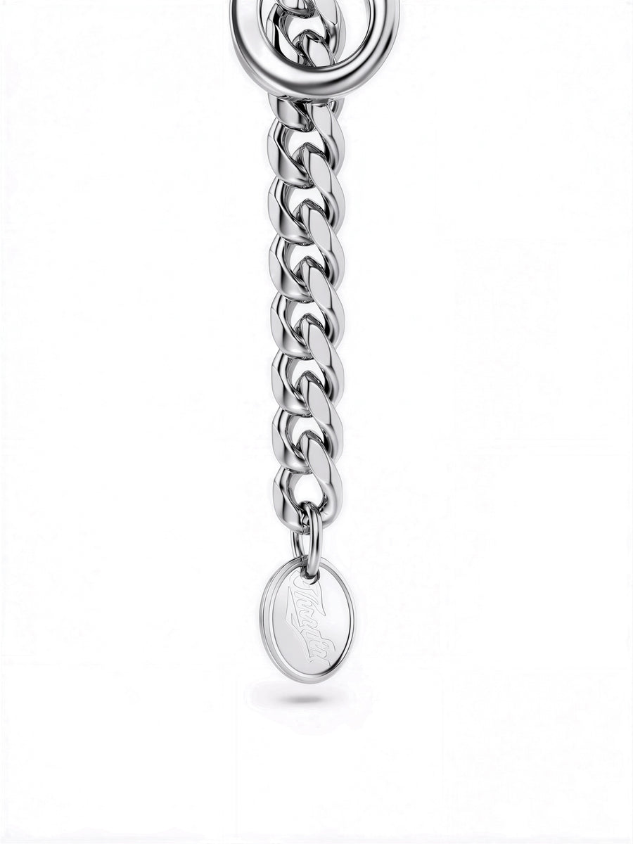 Zipper necklace hang tag detail