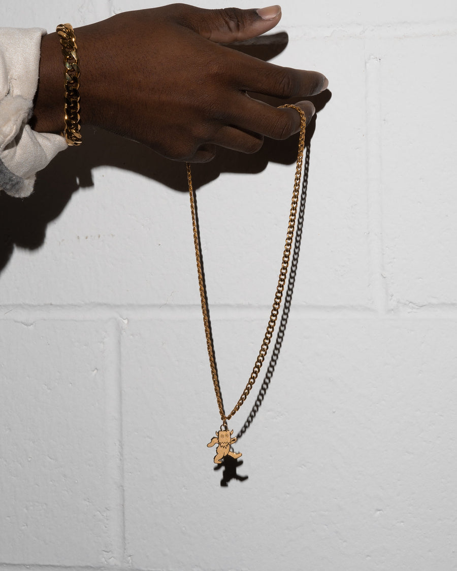Grateful Bag Boy Necklace lifestyle photo