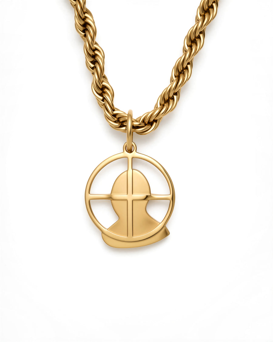 Headshot Necklace in 18k Gold