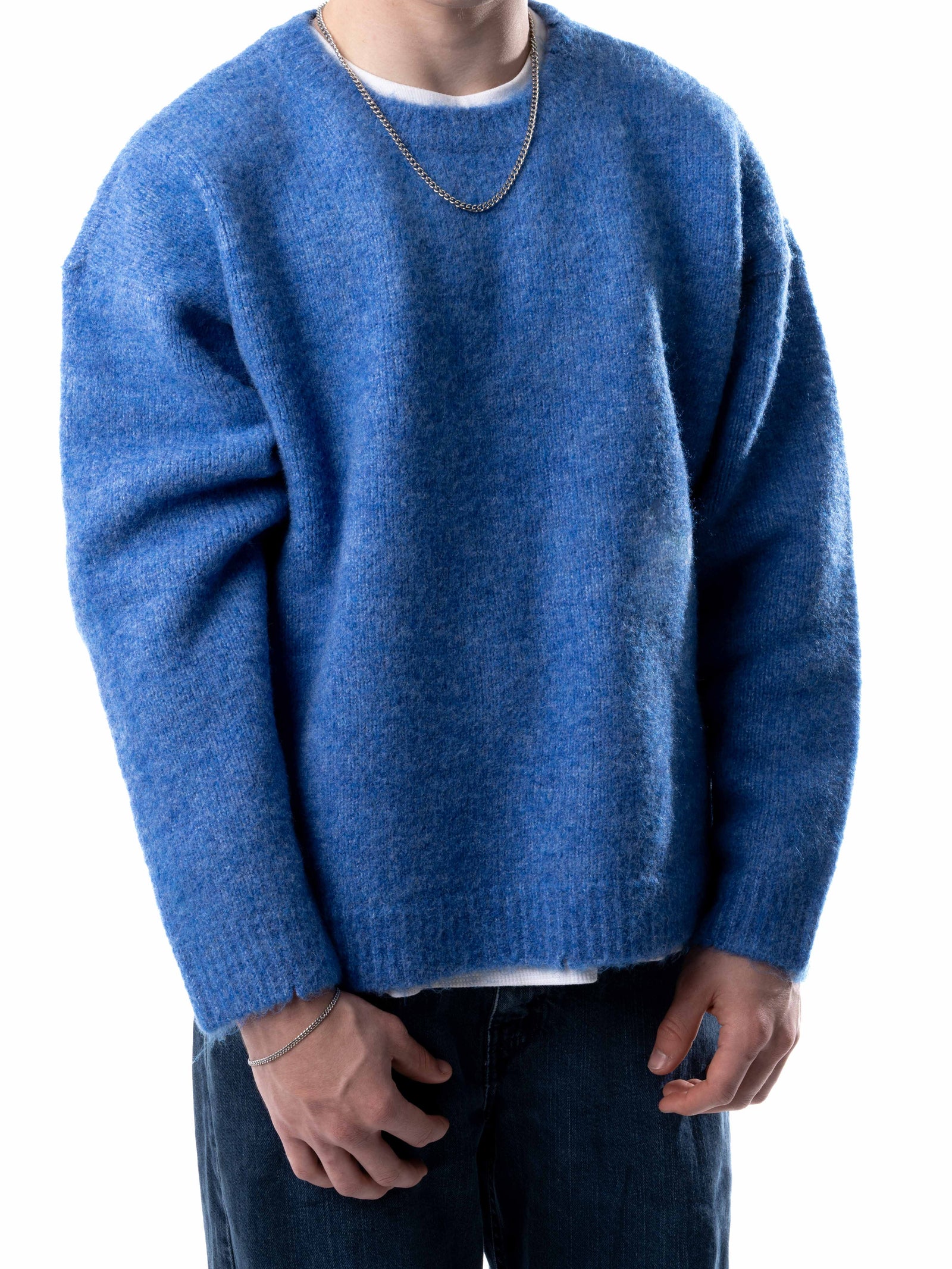 Model is wearing size 8.5"