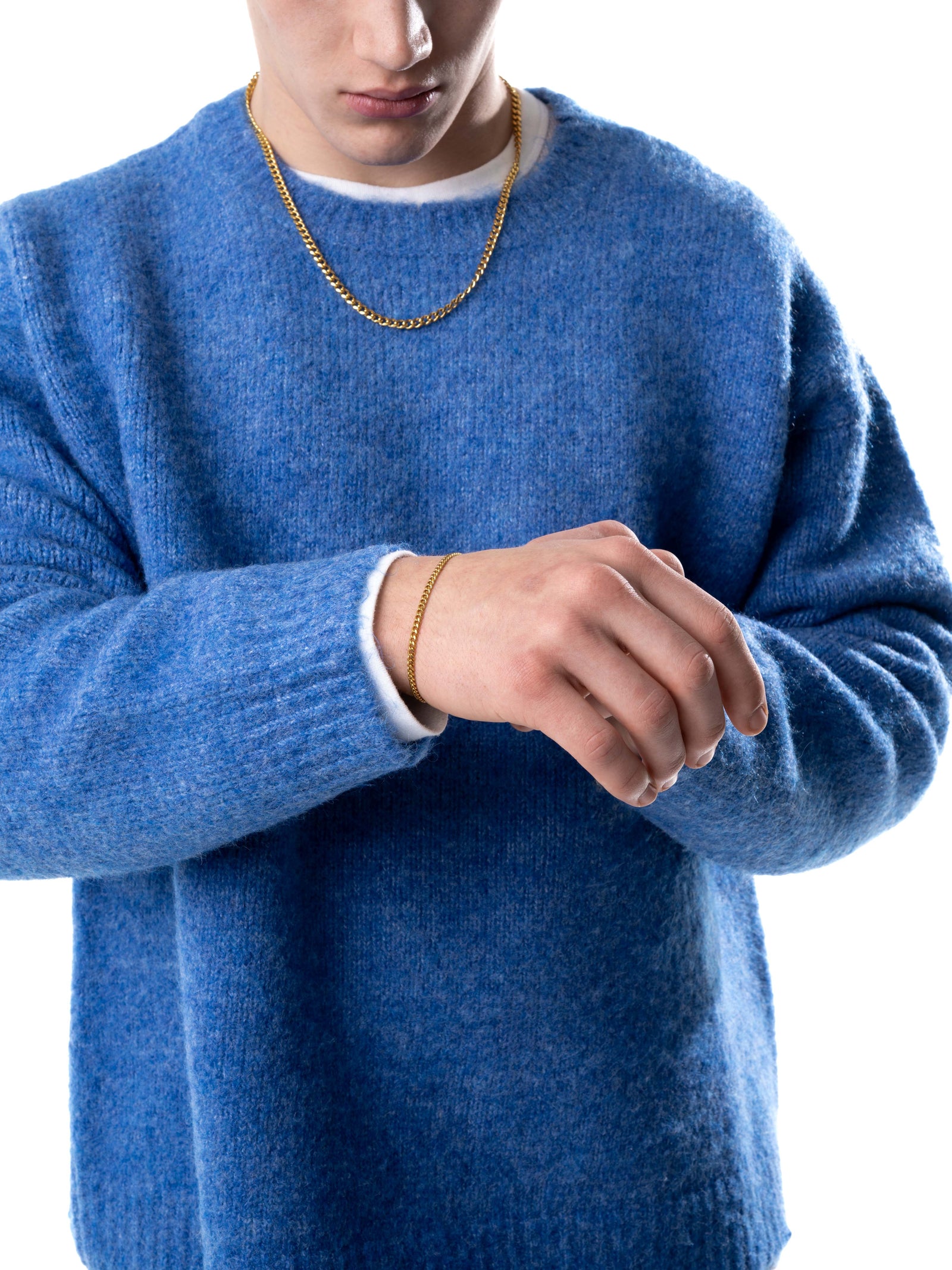 Model is wearing size 8.5"